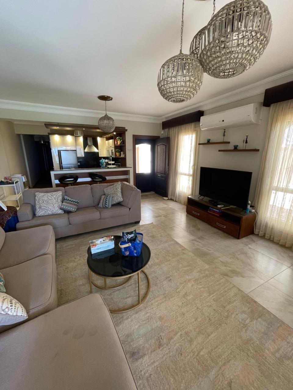 La Vista 6 With View With Wifi Ain Sukhna